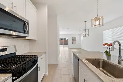 6756 E Paseo Don Octavio, Tucson, AZ 85756 - Photo 10