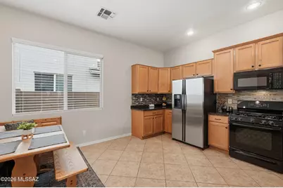 998 W Waxleaf Place, Oro Valley, AZ 85755 - Photo 8