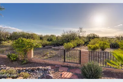 2272 E Madera Plateau Drive, Green Valley, AZ 85614 - Photo 44