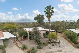 415 S Vista Del Rio, Green Valley, AZ 85614 - Photo 1