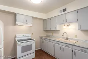 6632 W Camino Pizarro, Tucson, AZ 85757 - Photo 12