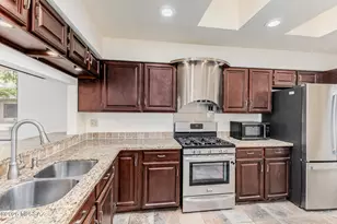 7853 N Calle de la Aldea, Tucson, AZ 85704 - Photo 6