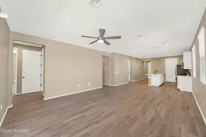 10185 S Rolling Water Drive, Vail, AZ 85641 - Photo 18