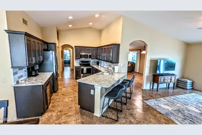 38135 S Rolling Hills Drive, Tucson, AZ 85739 - Photo 14