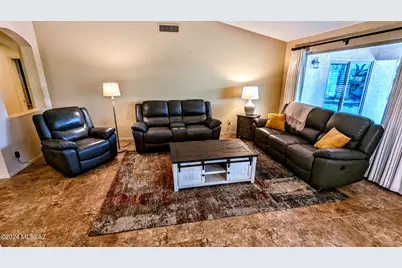 38135 S Rolling Hills Drive, Tucson, AZ 85739 - Photo 10