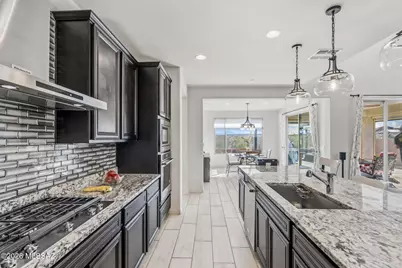 13316 E Librada Leon Way, Tucson, AZ 85747 - Photo 8