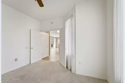 1917 W Vista Ridge Drive, Green Valley, AZ 85622 - Photo 8