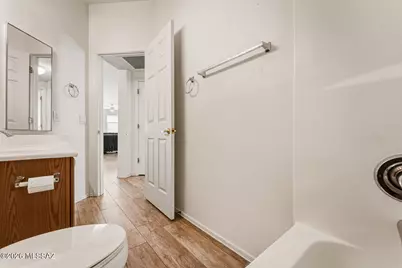 1917 W Vista Ridge Drive, Green Valley, AZ 85622 - Photo 12