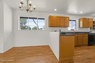 2758 N Warren Ave, Tucson, AZ 85719 - Photo 8