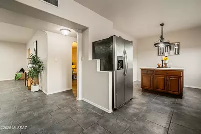 521 S Craycroft Road, Tucson, AZ 85711 - Photo 10