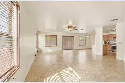 18430 S Copper Basin, Green Valley, AZ 85614 - Photo 8