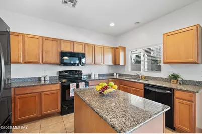 444 W Calle Sombra Linda, Sahuarita, AZ 85629 - Photo 8