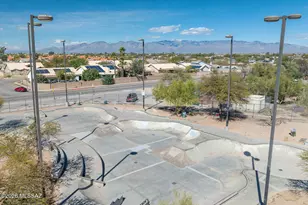 8685 S Desert Dove Dr, Tucson, AZ 85747 - Photo 42