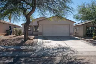 8685 S Desert Dove Dr, Tucson, AZ 85747 - Photo 2