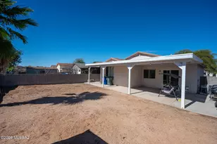8685 S Desert Dove Dr, Tucson, AZ 85747 - Photo 30