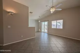 8685 S Desert Dove Dr, Tucson, AZ 85747 - Photo 14