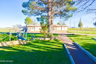 3760 W Valley View Ln, Willcox, AZ 85643 - Photo 20