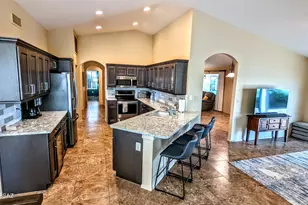 38135 S Rolling Hills Dr, Tucson, AZ 85739 - Photo 14