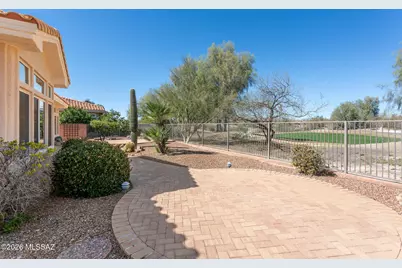 1861 E Mellow Trail, Oro Valley, AZ 85755 - Photo 2