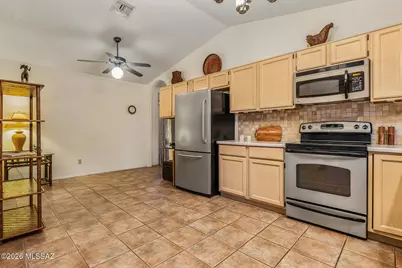 4774 N Mayfair Circle, Tucson, AZ 85750 - Photo 12