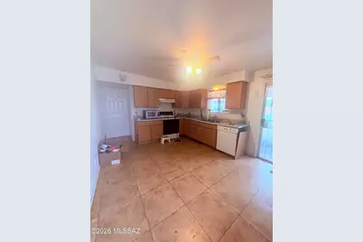 3645 S Yukon Place, Tucson, AZ 85730 - Photo 2