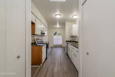 447 W Calle Lago, Tucson, AZ 85704 - Photo 24