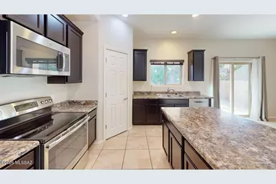 8807 W Irongate Road, Marana, AZ 85653 - Photo 4