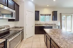 8807 W Irongate Rd, Marana, AZ 85653 - Photo 4