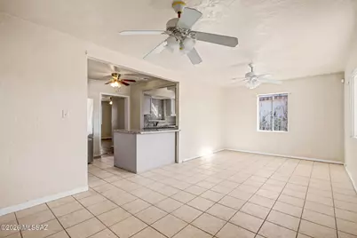 3249 E 25th Street, Tucson, AZ 85713 - Photo 2