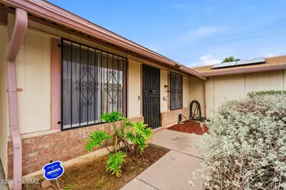 2611 W Vereda De La Manana, Tucson, AZ 85746 - Photo 2