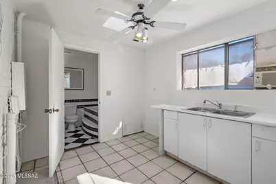 2201 S Aida Avenue, Tucson, AZ 85710 - Photo 24