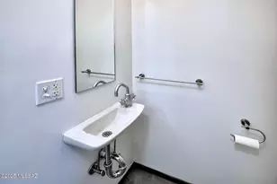 1227 N 13th Ave, Tucson, AZ 85705 - Photo 12