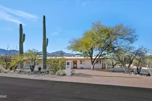 5122 W Camino De La Amapola, Tucson, AZ 85745 - Photo 2