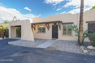 4370 N Hansa Place, Tucson, AZ 85705 - Photo 1