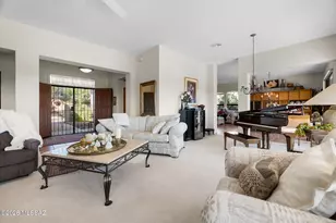 4899 S Tropicana Dr, Green Valley, AZ 85622 - Photo 6