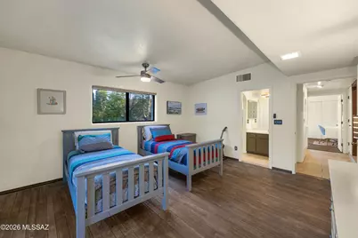 4911 E Oakmont Drive, Tucson, AZ 85718 - Photo 34