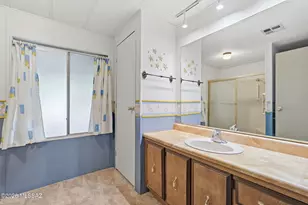 269 W Mora Dr, Green Valley, AZ 85614 - Photo 14