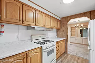 269 W Mora Dr, Green Valley, AZ 85614 - Photo 6