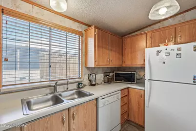 266 W Pinon Drive, Green Valley, AZ 85614 - Photo 16