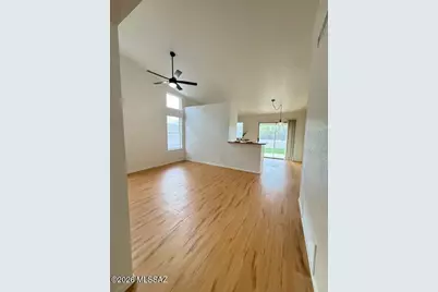 8141 N Streamside Avenue, Tucson, AZ 85741 - Photo 12