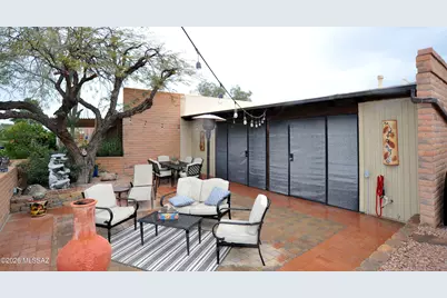 8589 N Candlewood Loop, Tucson, AZ 85704 - Photo 4