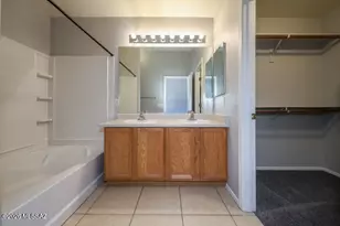 6807 W Quailwood Way, Tucson, AZ 85757 - Photo 18