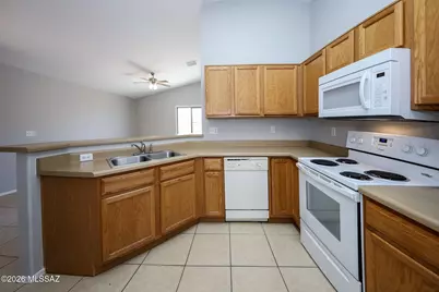 6807 W Quailwood Way, Tucson, AZ 85757 - Photo 14