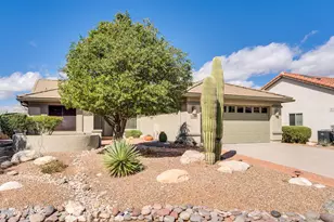 881 N Desert Deer Pass, Green Valley, AZ 85614 - Photo 2