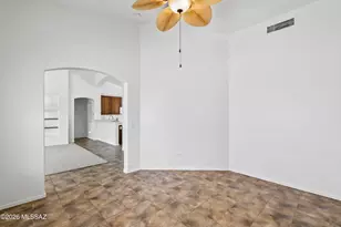 881 N Desert Deer Pass, Green Valley, AZ 85614 - Photo 12