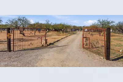 26860 S Purple Finch Lane, Amado, AZ 85645 - Photo 10
