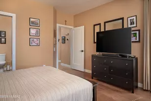 14301 N Trade Winds Way, Oro Valley, AZ 85755 - Photo 16