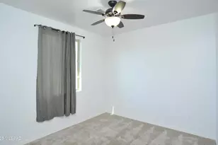 9505 S Quiet Dove Dr, Tucson, AZ 85747 - Photo 36