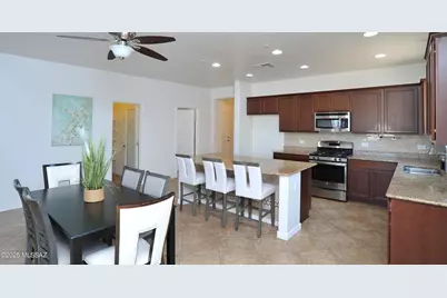 9505 S Quiet Dove Drive, Tucson, AZ 85747 - Photo 6