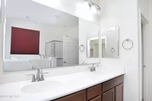 9505 S Quiet Dove Dr, Tucson, AZ 85747 - Photo 42